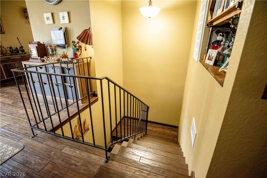 359 Crestview Drive Property Photo 56