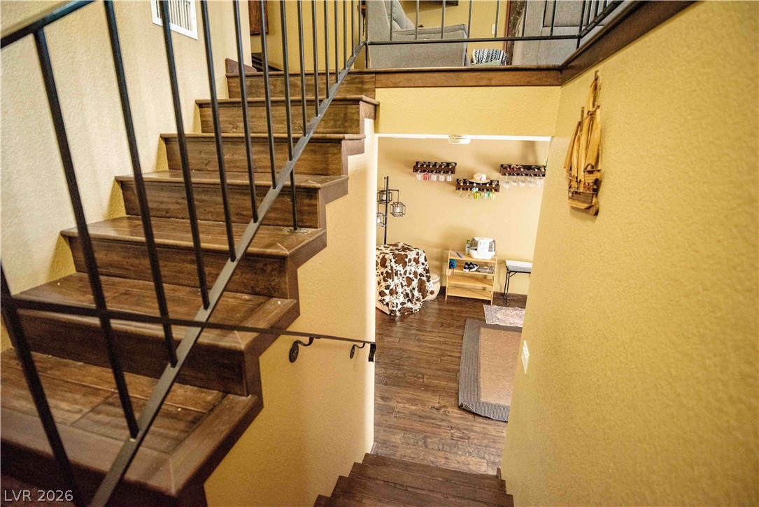 359 Crestview Drive Property Photo 58