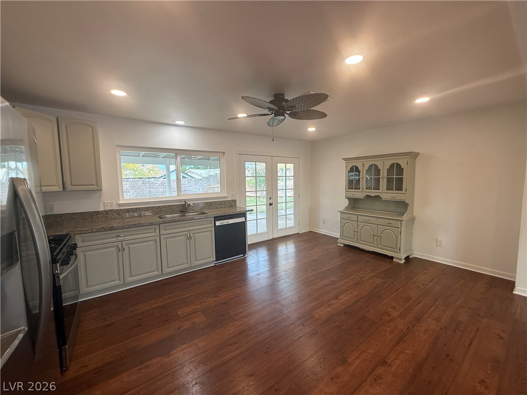 1502 Christina Drive Property Photo 29