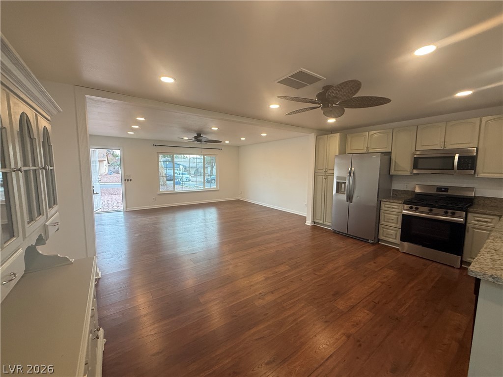 1502 Christina Drive Property Photo 31