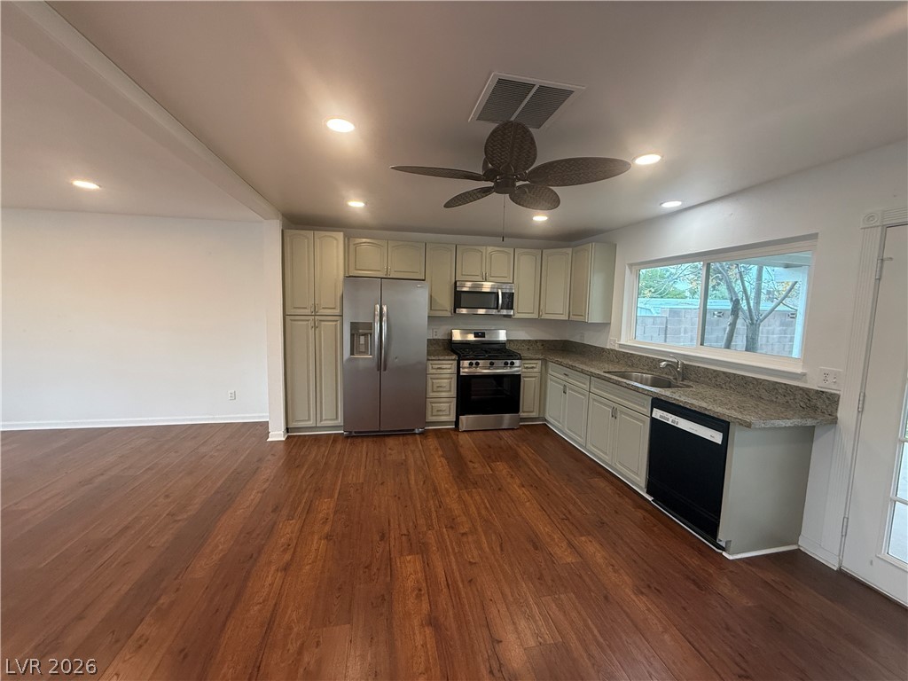 1502 Christina Drive Property Photo 35