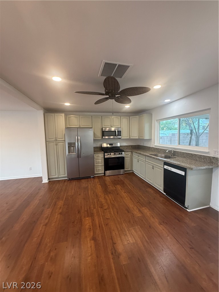 1502 Christina Drive Property Photo 36