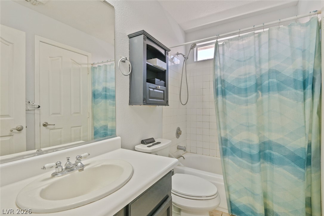 8128 West Gilmore Avenue Property Photo 21