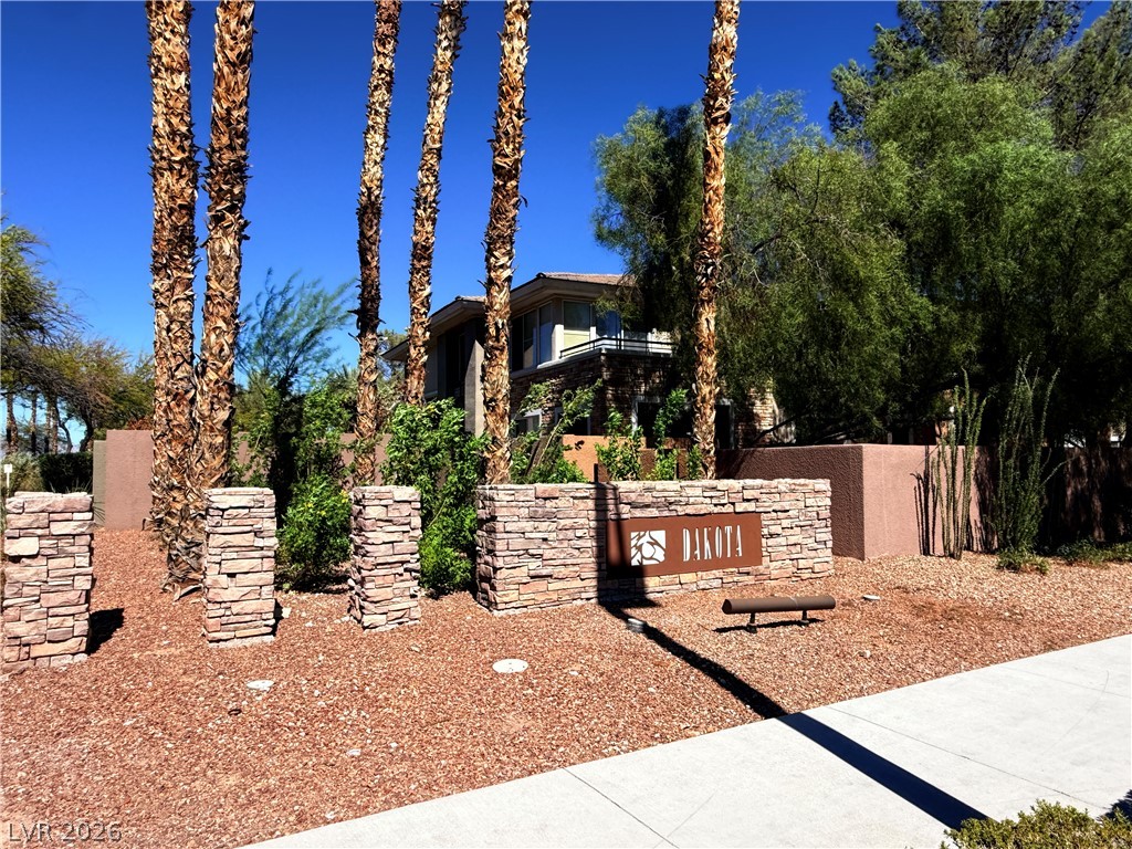 704 Peachy Canyon Circle 203 Property Photo 25