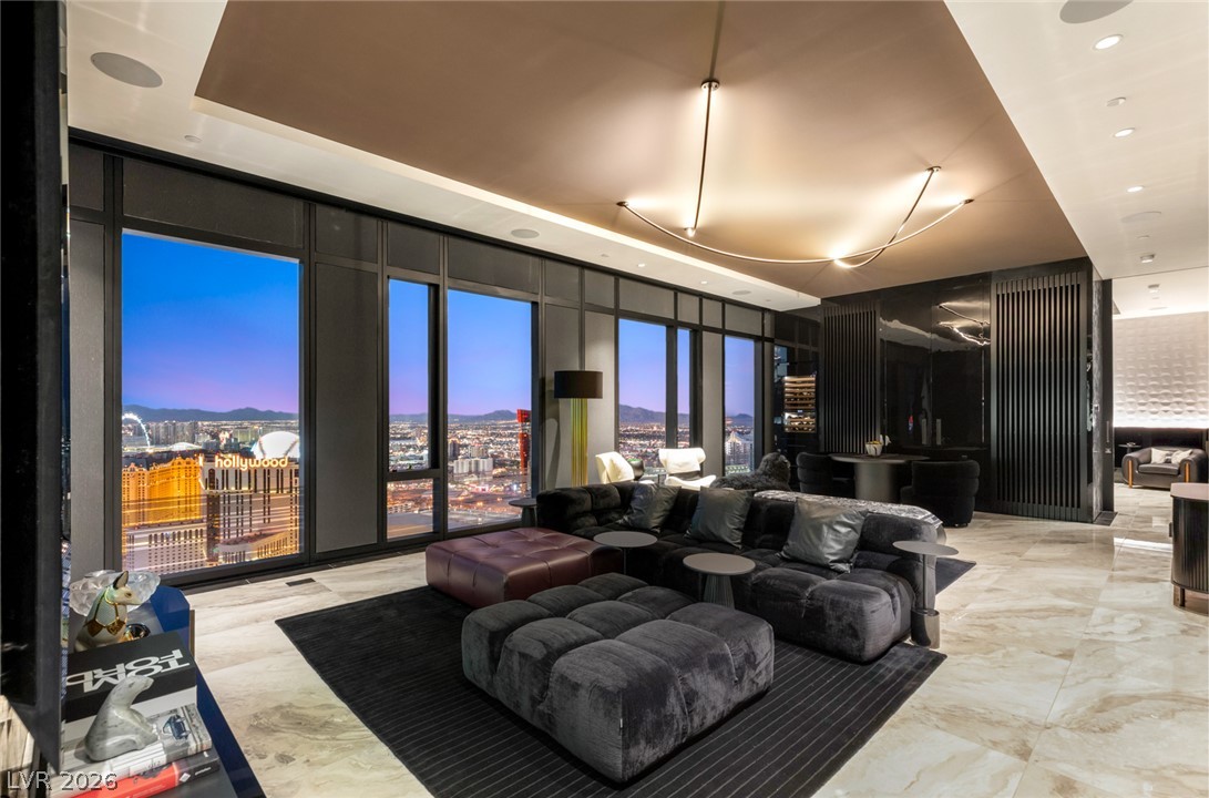3750 Las Vegas Boulevard 4304 Property Photo 4