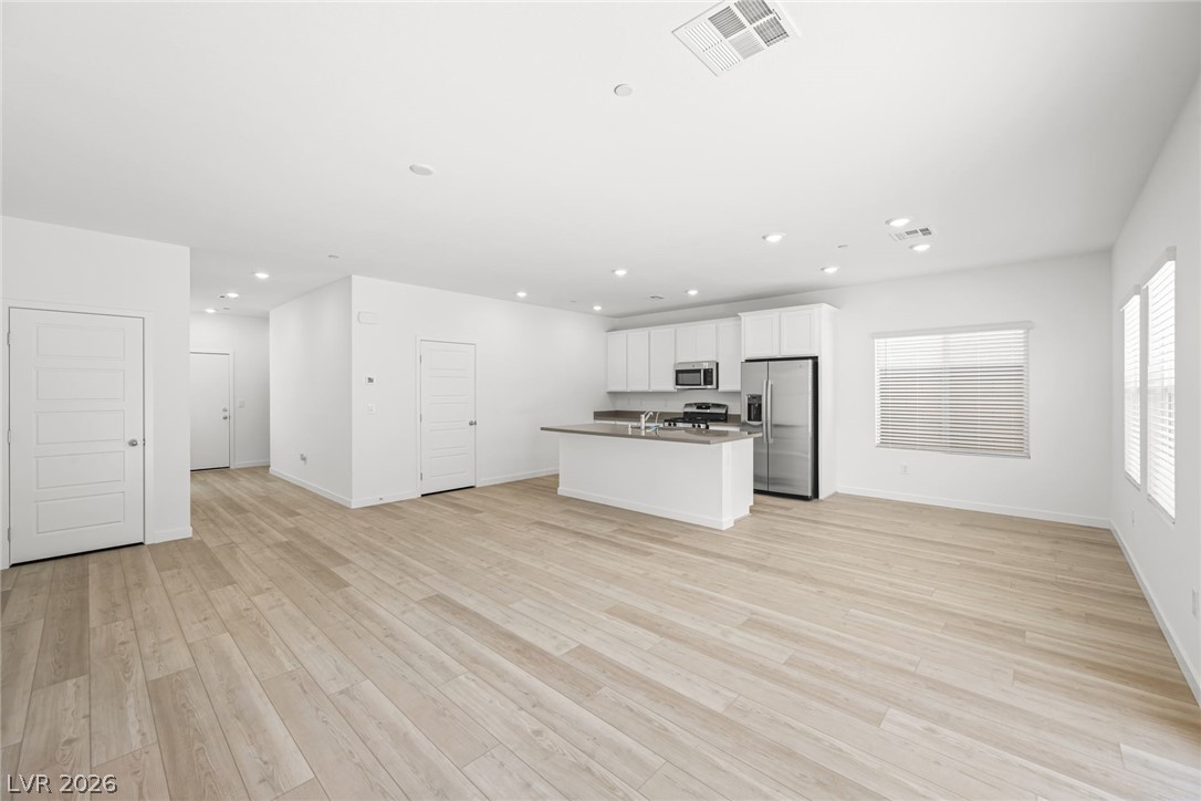 3386 Dancing Waters Street Property Photo 3