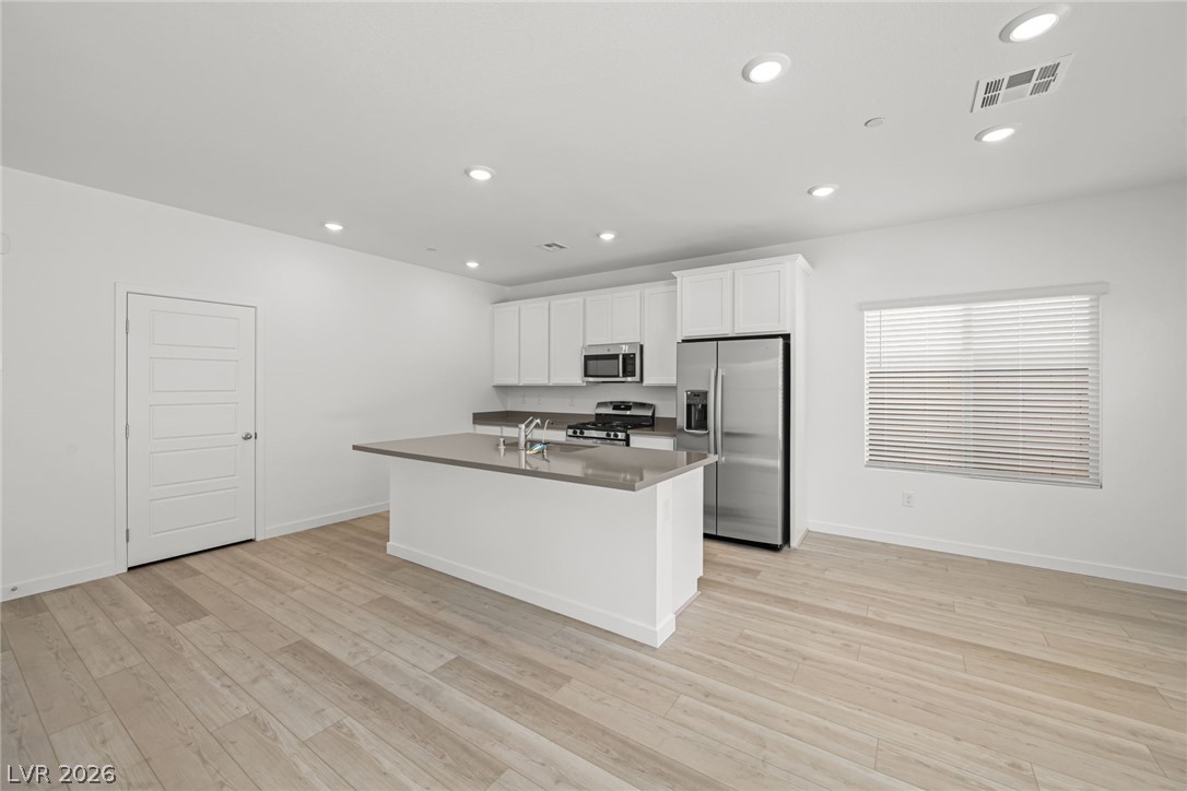 3386 Dancing Waters Street Property Photo 5