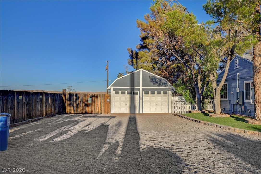 8360 Avery Street Property Photo 12