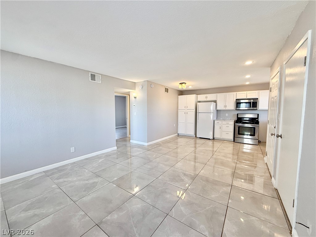 1856 Nebula Drive 173 Property Photo 3