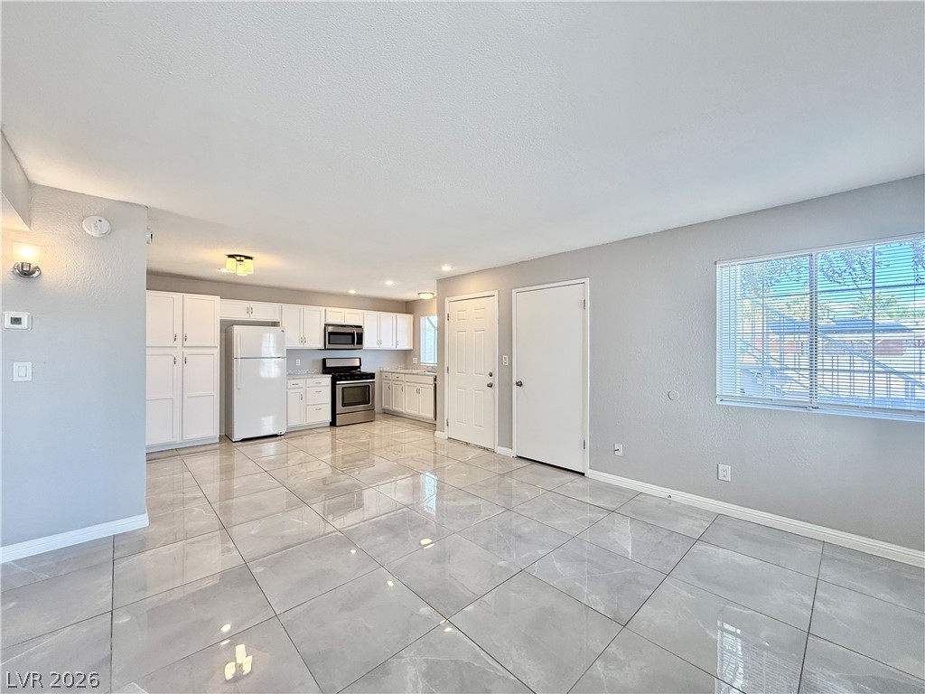 1856 Nebula Drive 173 Property Photo 4