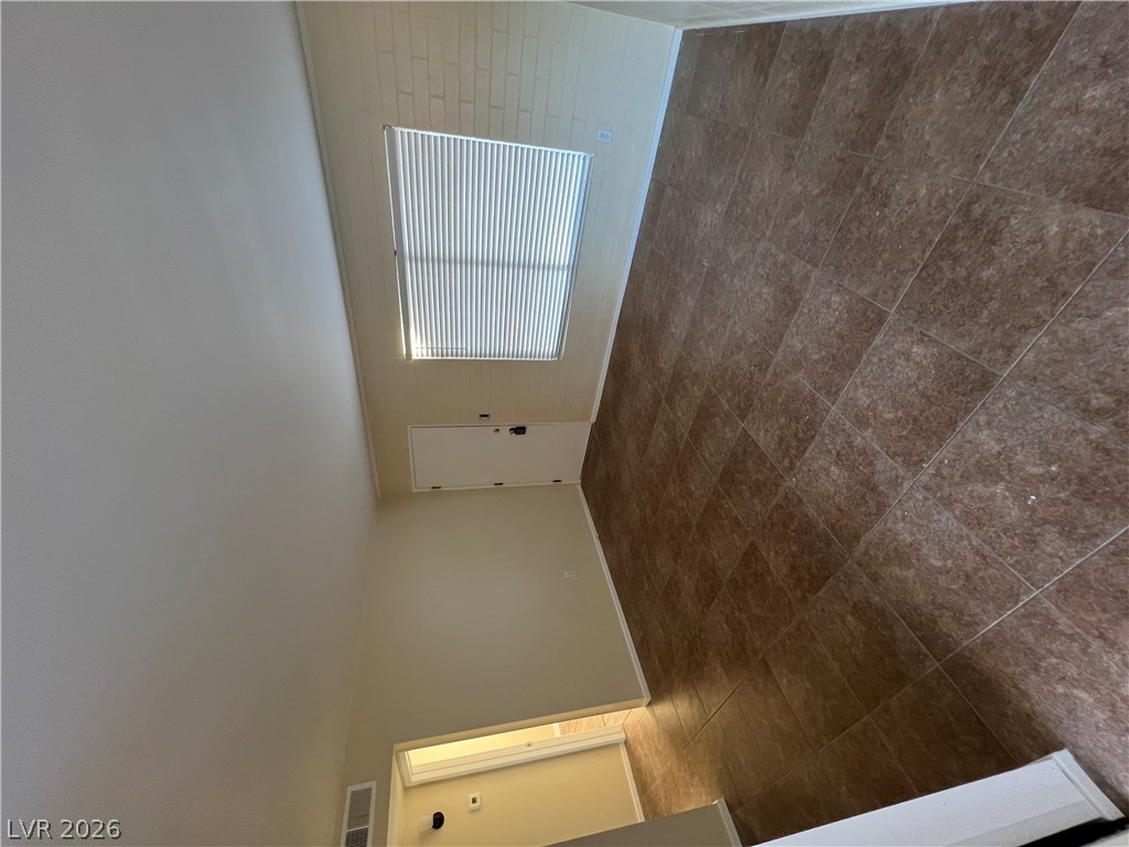820 A 27 Property Photo 14