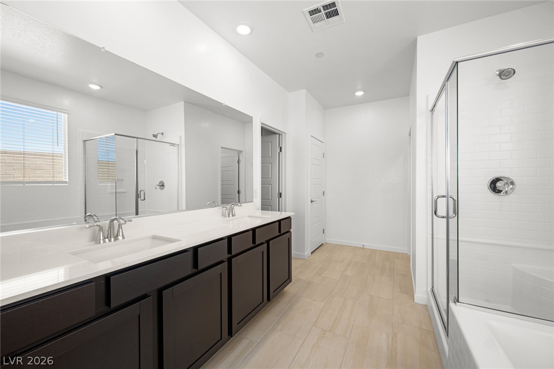 1670 Capri Falls Court Property Photo 12