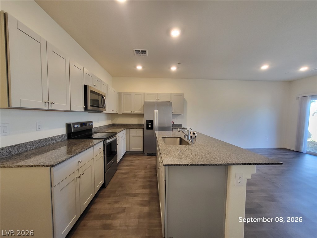 4106 Lunar Canyon Avenue Property Photo 2
