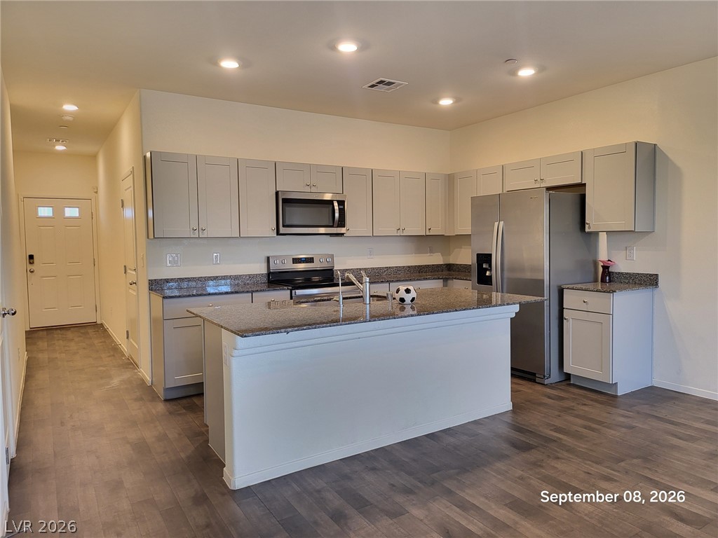 4106 Lunar Canyon Avenue Property Photo 5
