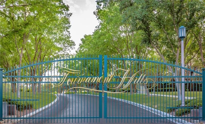 1008 Trophy Hills Drive Property Photo 4