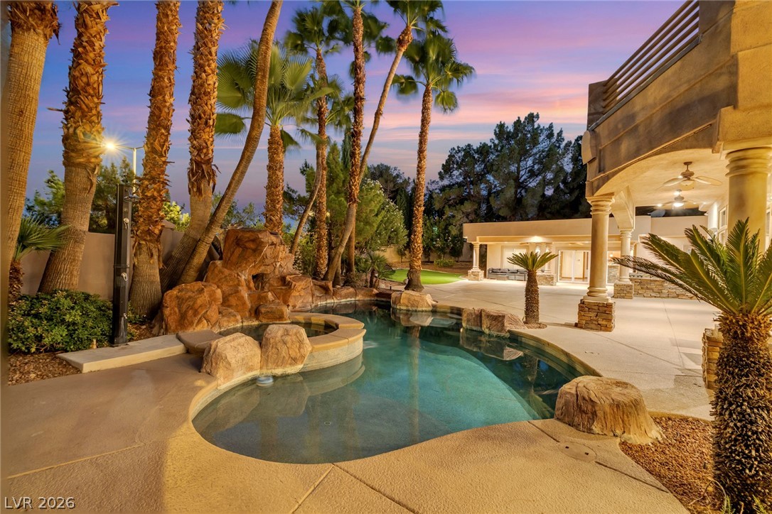 1008 Trophy Hills Drive Property Photo 10