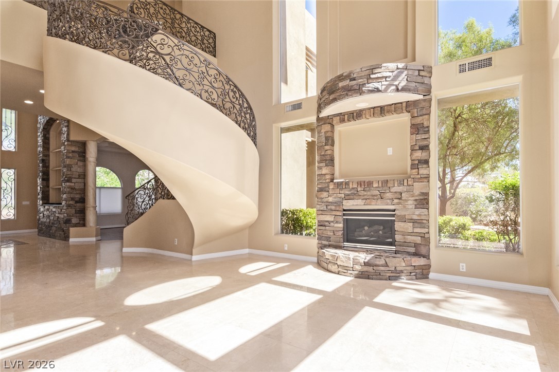 1008 Trophy Hills Drive Property Photo 15