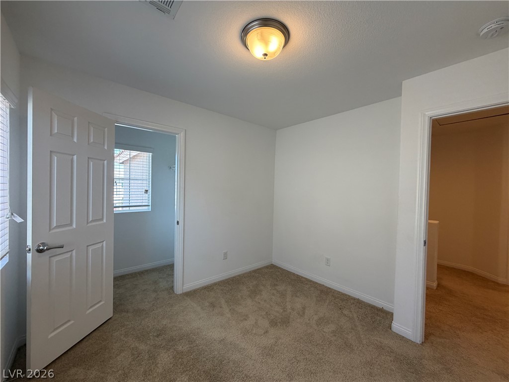 7869 Tyrell Peaks Street Property Photo 14