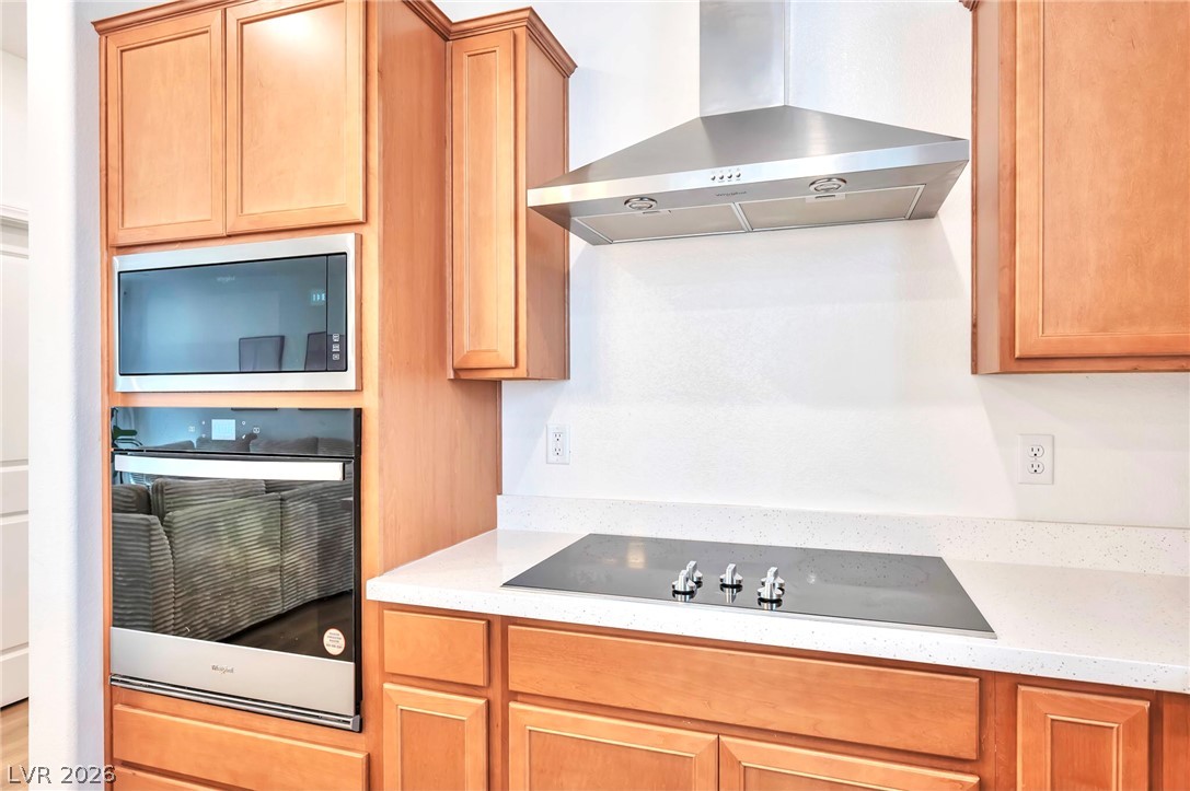 1930 Majalis Place Property Photo 9