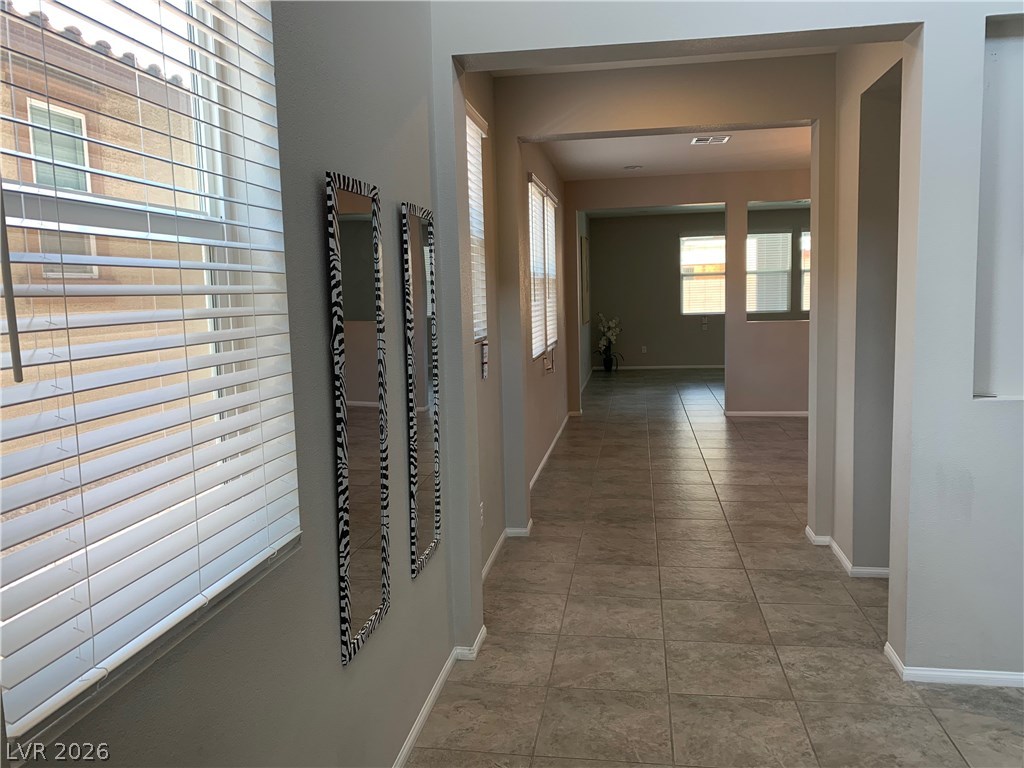 9284 Valley Betica Avenue Property Photo 17