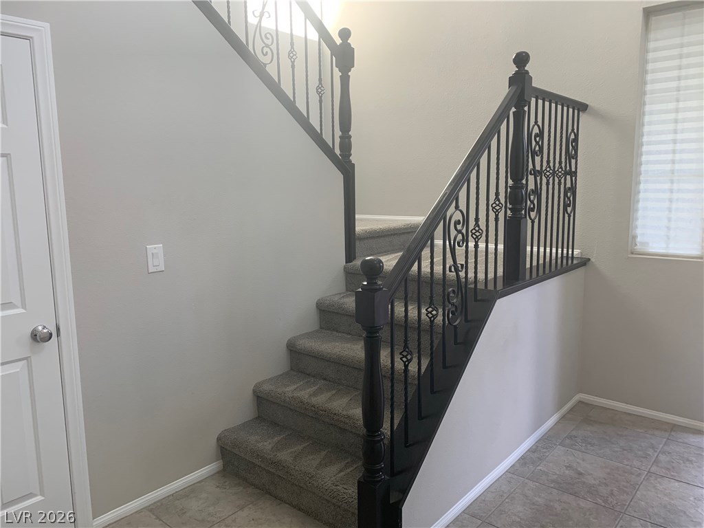 9284 Valley Betica Avenue Property Photo 18