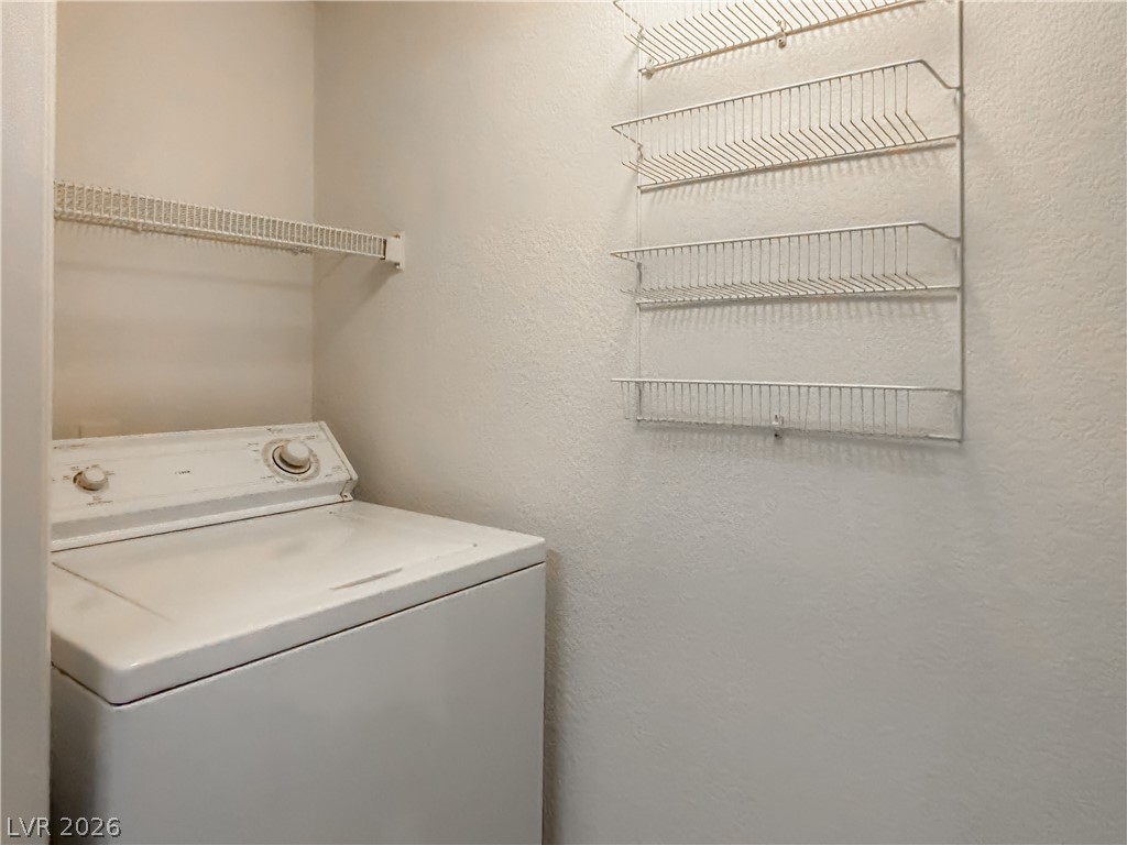 4400 South Jones Boulevard 3086 Property Photo 18