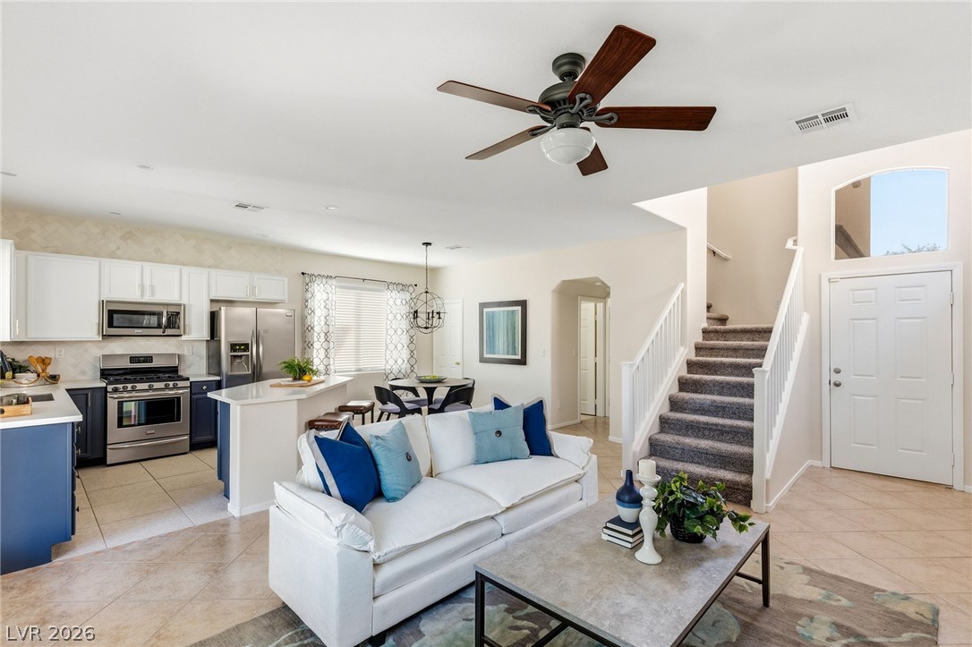 7062 Salt Marsh Court Property Photo 11