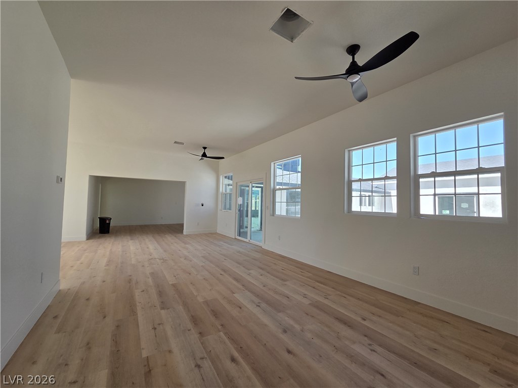 5724 North Grand Canyon Drive Property Photo 4