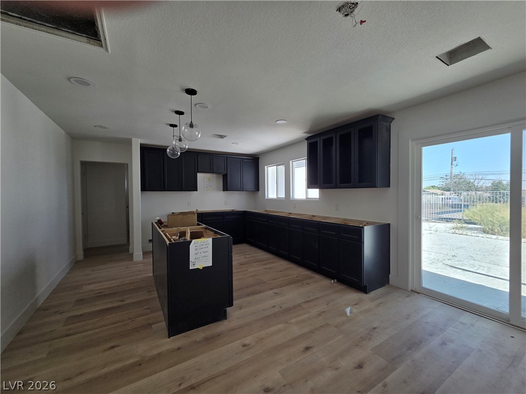 5724 North Grand Canyon Drive Property Photo 5