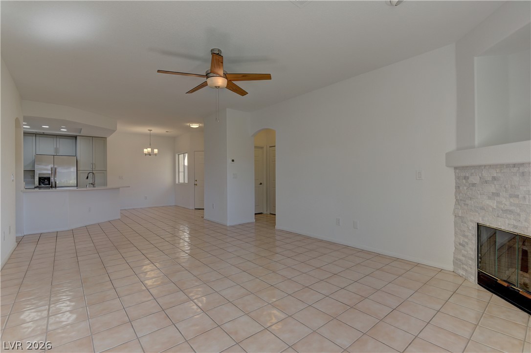 3320 South Fort Apache Road 128 Property Photo 6