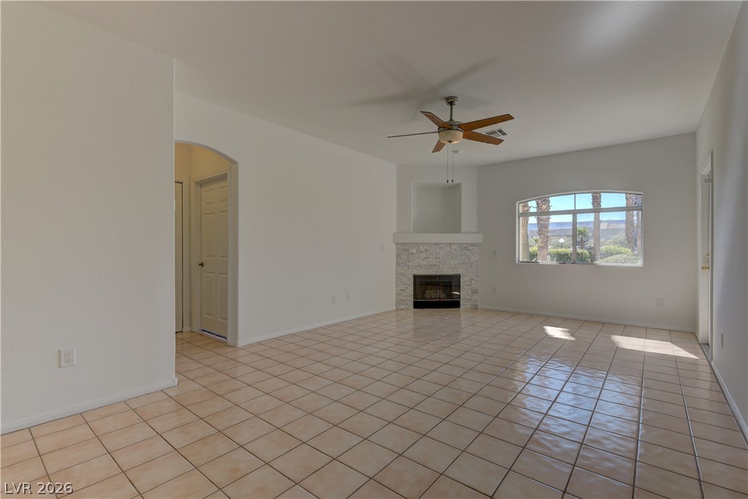 3320 South Fort Apache Road 128 Property Photo 7