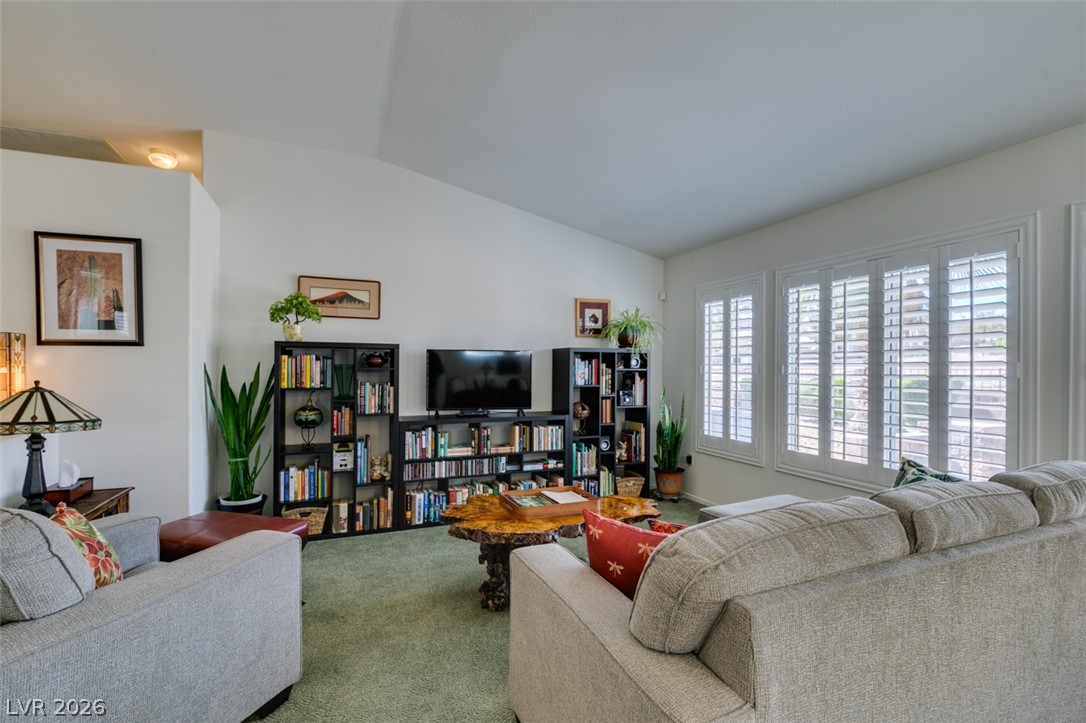 511 Winding Oak Court Property Photo 4