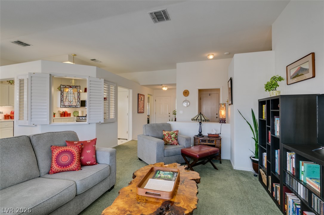 511 Winding Oak Court Property Photo 6