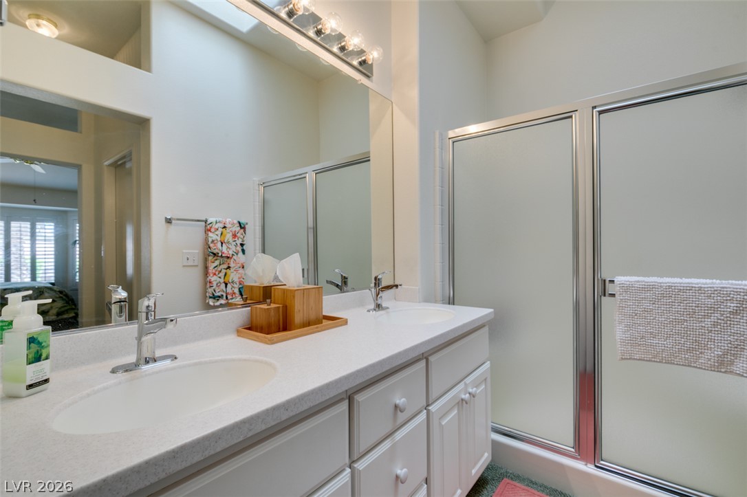 511 Winding Oak Court Property Photo 16