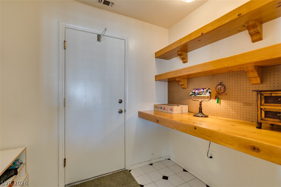 511 Winding Oak Court Property Photo 19