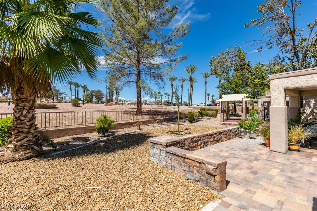 511 Winding Oak Court Property Photo 20