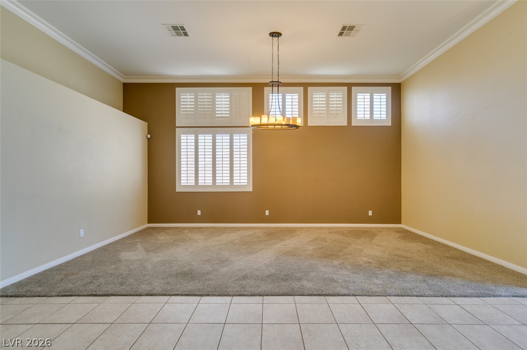 2504 Silver Beach Drive Property Photo 10