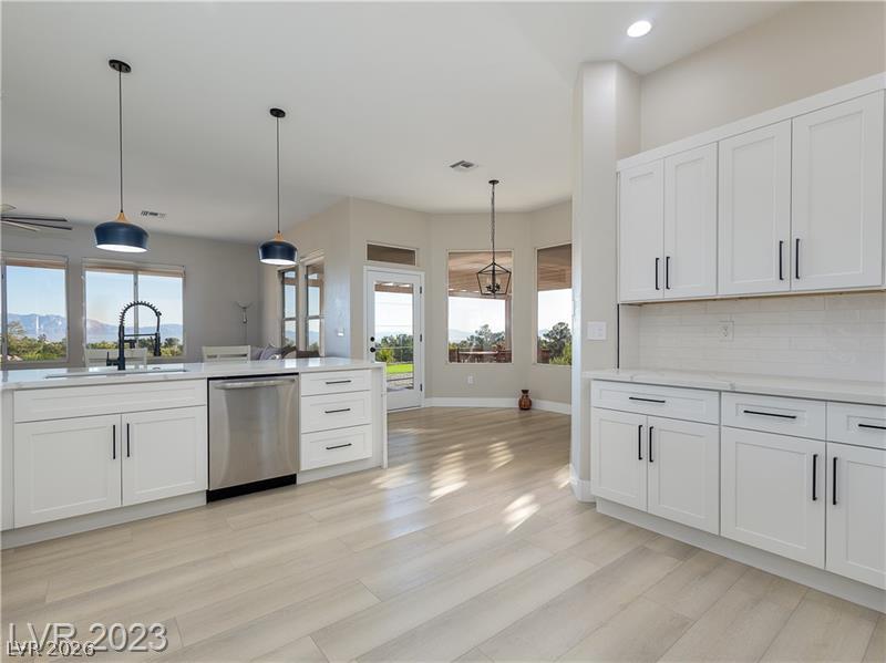 2024 Bay Tree Drive Property Photo 11