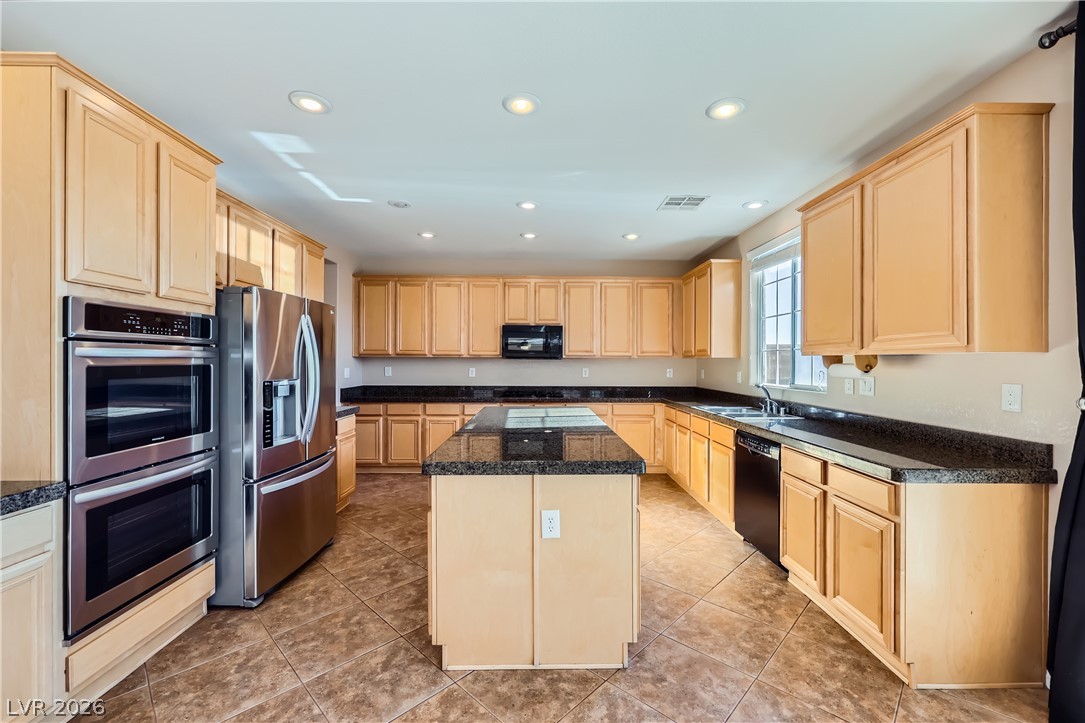 1178 Yellow Orchid Street Property Photo 10