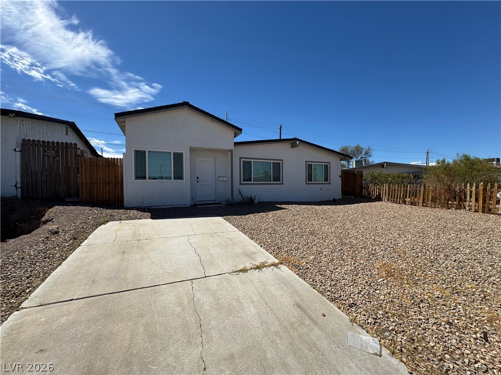 150 Metropolitan Drive Property Photo 1