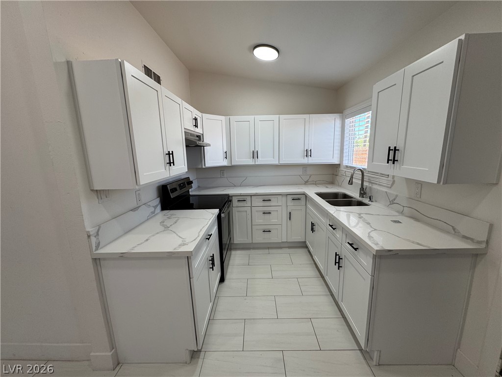 150 Metropolitan Drive Property Photo 2