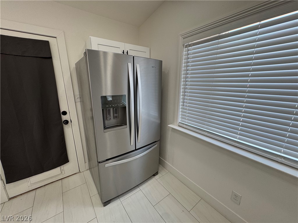 150 Metropolitan Drive Property Photo 3
