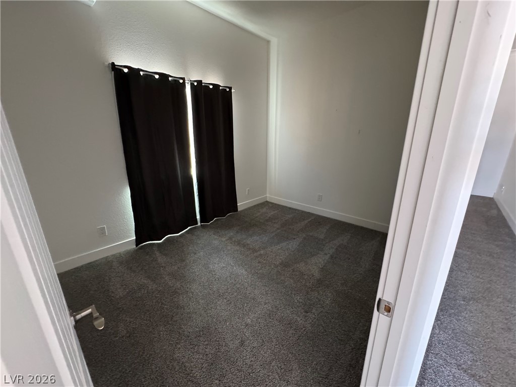 150 Metropolitan Drive Property Photo 7