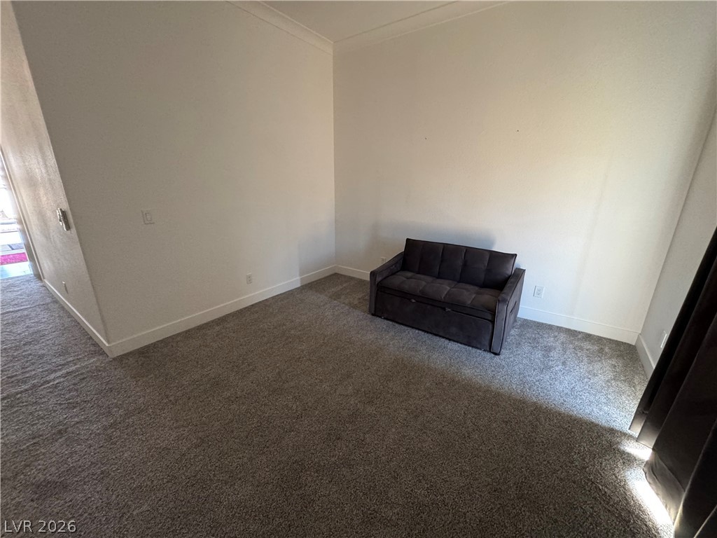 150 Metropolitan Drive Property Photo 8