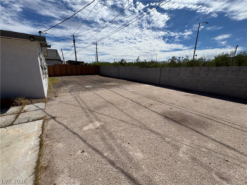 150 Metropolitan Drive Property Photo 15
