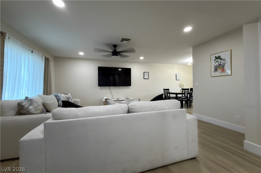 4331 Cicada Way Property Photo 3