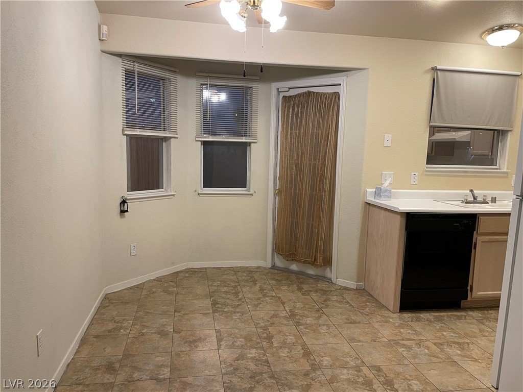 7572 Durham Hall Avenue 201 Property Photo 13