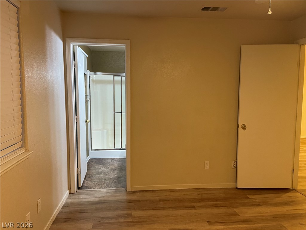 7572 Durham Hall Avenue 201 Property Photo 16