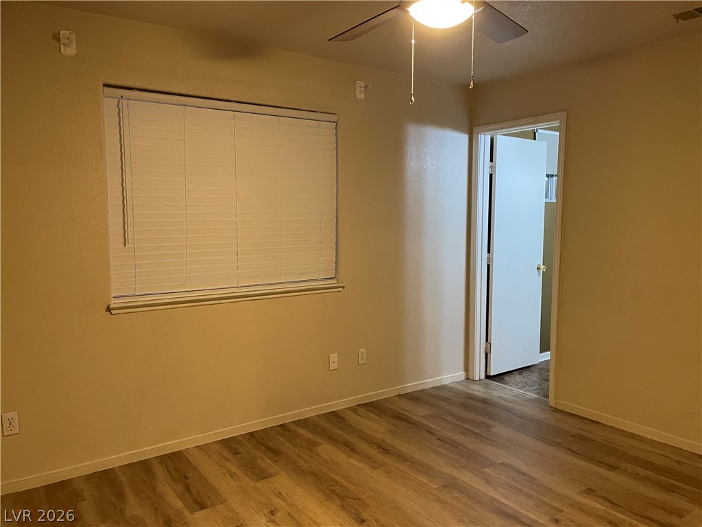 7572 Durham Hall Avenue 201 Property Photo 17
