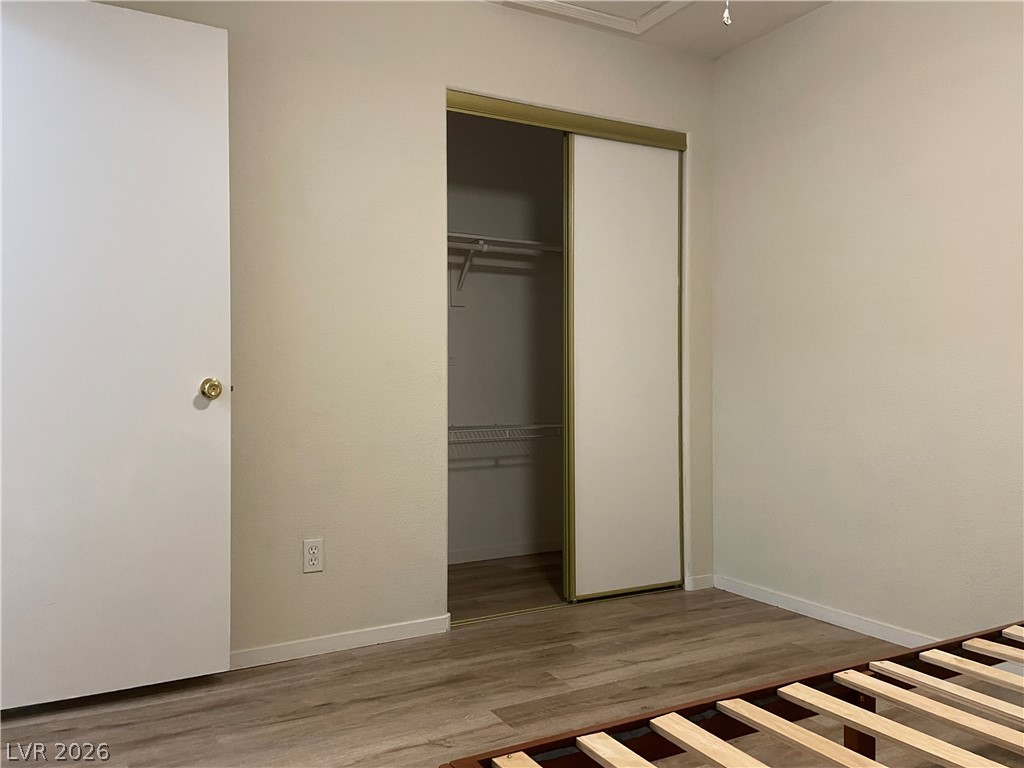 7572 Durham Hall Avenue 201 Property Photo 21